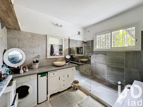 Maison à vendre 5 pièces 145 m² Le Tampon