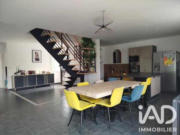 Maison à vendre 6 pièces 144 m² Chinon