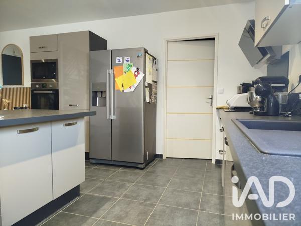 Maison à vendre 6 pièces 144 m² Chinon