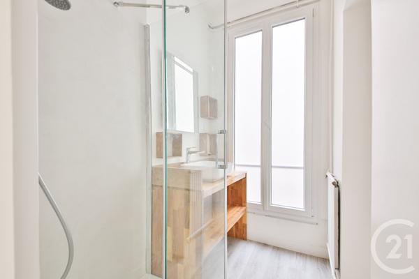 Appartement F2 à vendre  2 pièces - 55,17 m2 PARIS - 75010