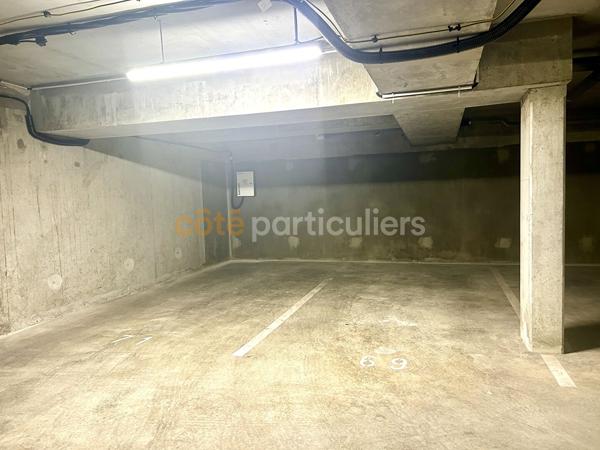 Vente
                Appartement60,4 m² - 3 Pièces -
                    PESSAC (33600)