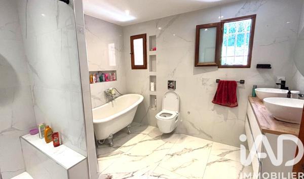 Maison à vendre 27 pièces 485 m² Draguignan