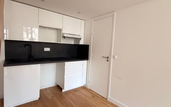 Appartement à vendre    2 pièces • 19,70 m2 Saint-Maur-des-Fossés