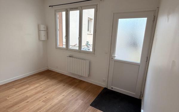 Appartement à vendre    2 pièces • 19,70 m2 Saint-Maur-des-Fossés