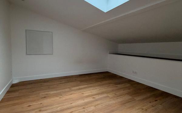 Appartement à vendre    2 pièces • 19,70 m2 Saint-Maur-des-Fossés