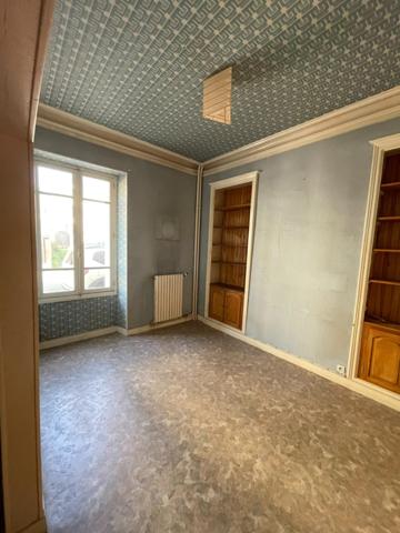 Maison à NOYEN-SUR-SARTHE, 72430 - 4 pièces 124m²