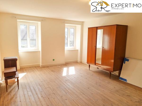 Menat (63560) Maison 80 m² à finir Bord de Sioule, 3510m² de terrain