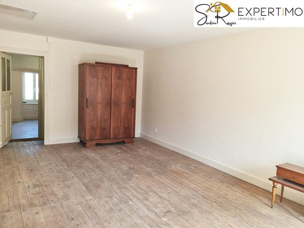 Menat (63560) Maison 80 m² à finir Bord de Sioule, 3510m² de terrain