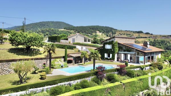 Maison à vendre 6 pièces 186 m² Satillieu