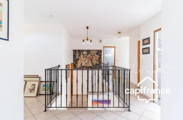 GIF BELLEVILLE | MAISON FAMILIALE 5 CHAMBRES AVEC SOUS-SOL TOTAL ET DOUBLE GARAGE