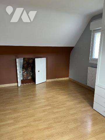 MAISON À VENDRE ROSTRENEN