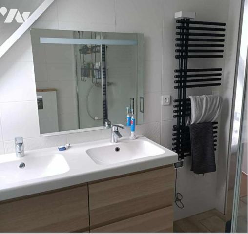 MAISON À VENDRE ROSTRENEN