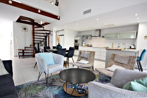 Appartement  duplex 3 chambres terrasses et parking Collioure