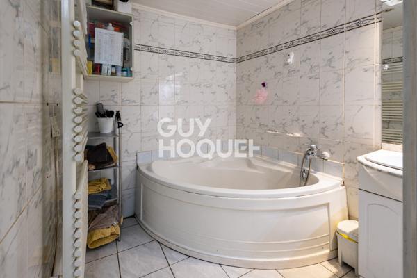 MAISON À VENDRE DE 4 PIÈCES DE 110,00 M²