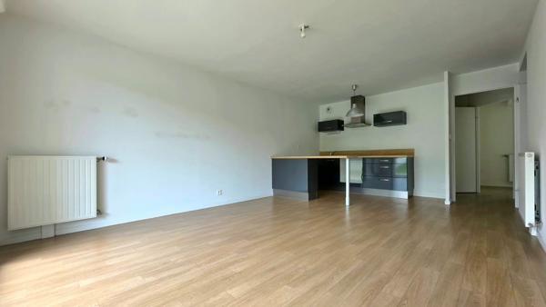 Appartement à SAINT AVE (56890)