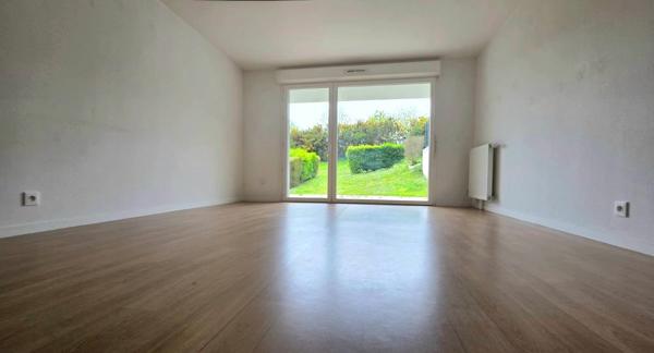 Appartement à SAINT AVE (56890)