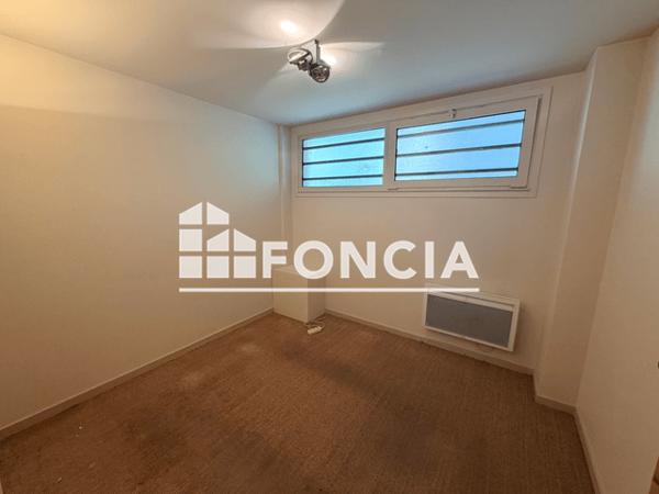 Location Local commercial 8 pièces 80 m² - Thonon Les Bains 74200