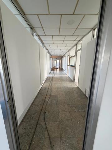 Dpt Hautes Pyrénées (65), à vendre TARBES Bâtiment