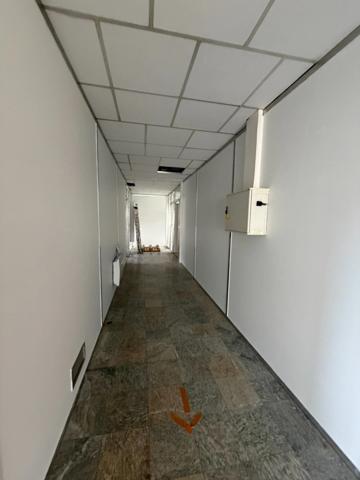 Dpt Hautes Pyrénées (65), à vendre TARBES Bâtiment