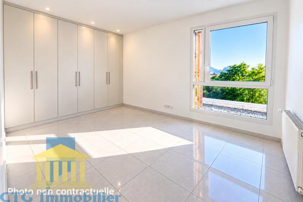 T2 MAZARGUES MARSEILLE 13008