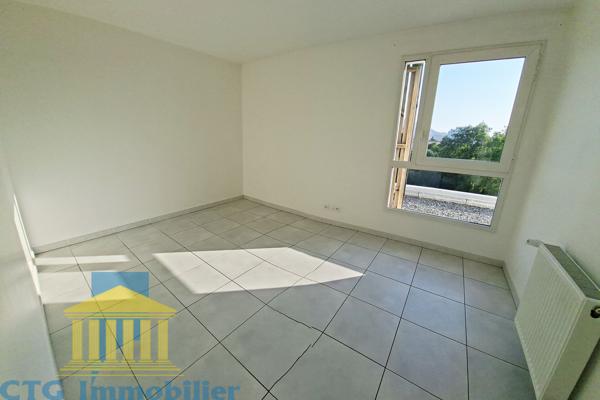 T2 MAZARGUES MARSEILLE 13008