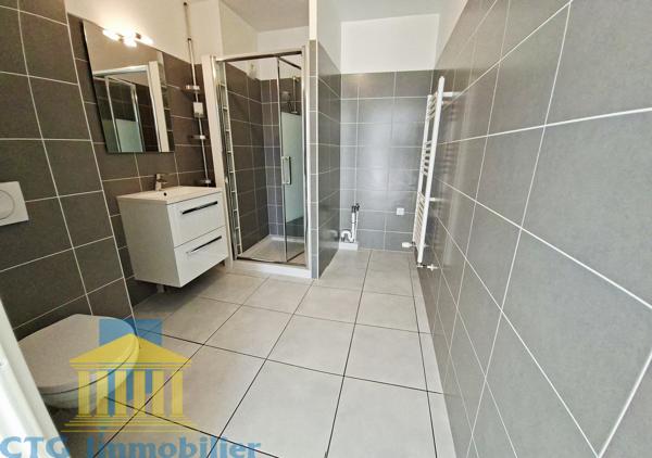 T2 MAZARGUES MARSEILLE 13008