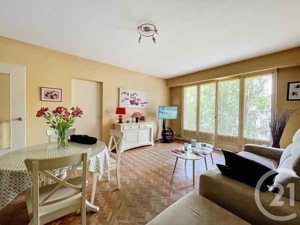 Appartement T2 à vendre  2 pièces - 52 m2 CHOLET - 49