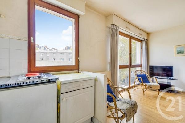 Appartement F1 à vendre  1 pièce - 28 m 2   PARIS  - 75020