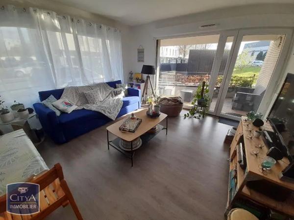 Appartement à louer 2 pièces 54.41m² Tours (37100)