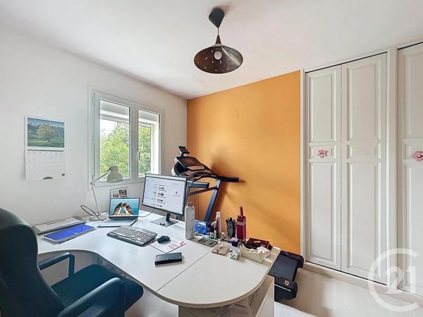 Maison à vendre  7 pièces - 134,44 m 2   CHATOU  - 78
