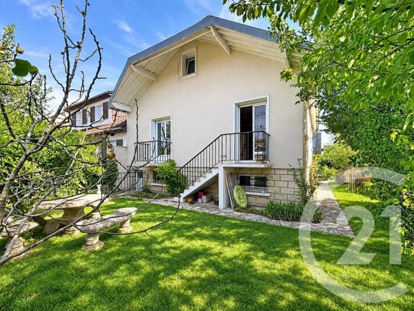Maison à vendre  7 pièces - 134,44 m 2   CHATOU  - 78