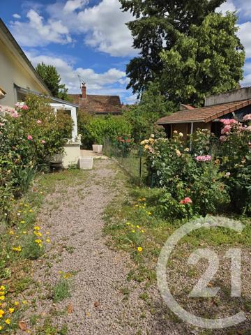 Maison à vendre  8 pièces - 72,46 m 2   SANCOINS  - 18
