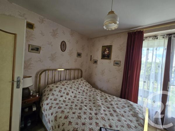 Maison à vendre  8 pièces - 72,46 m 2   SANCOINS  - 18