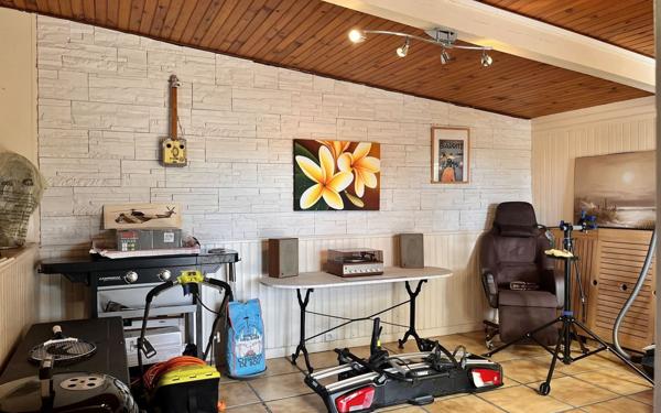 Maison à vendre    3 pièces •  Seyresse