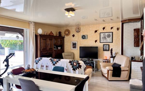 Maison à vendre    3 pièces •  Seyresse