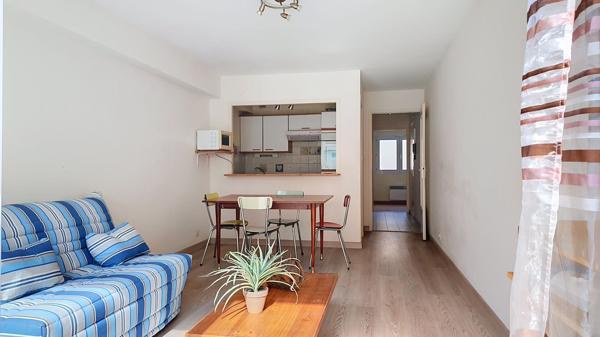 Appartement Les Sables d'Olonne  Arago 2 pièces  40 m² hab proche commerces et Plage