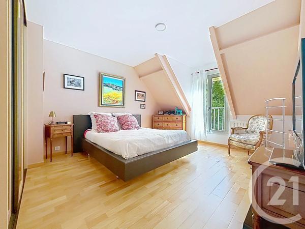 Maison à vendre  6 pièces - 126,56 m 2   THIAIS  - 94