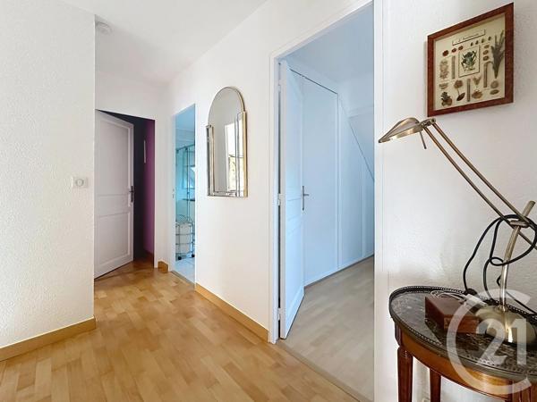 Maison à vendre  6 pièces - 126,56 m 2   THIAIS  - 94