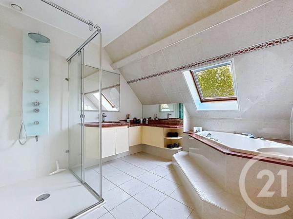 Maison à vendre  6 pièces - 126,56 m 2   THIAIS  - 94