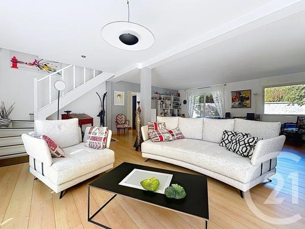 Maison à vendre  6 pièces - 126,56 m 2   THIAIS  - 94