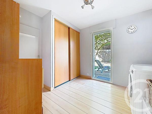 Maison à vendre  6 pièces - 126,56 m 2   THIAIS  - 94