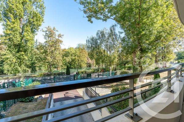 Appartement F4 à vendre  4 pièces - 79,52 m 2   BRY SUR MARNE  - 94