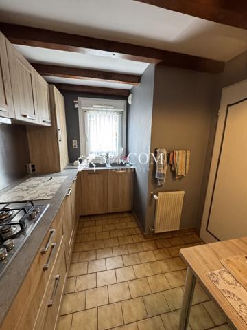 Maison
                                                                                                                                                                                                                                                                                                                        5 pièce(s)                                                                                                                                                                                                          3 chambre(s)                                                                                                                                                                                                          93  m²