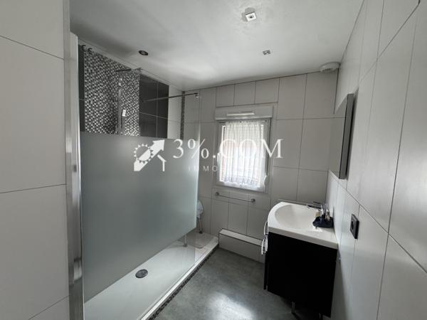 Maison
                                                                                                                                                                                                                                                                                                                        5 pièce(s)                                                                                                                                                                                                          3 chambre(s)                                                                                                                                                                                                          93  m²