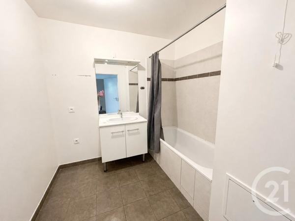 Appartement F3 à vendre  3 pièces - 65,55 m 2   BOUSSY ST ANTOINE  - 91