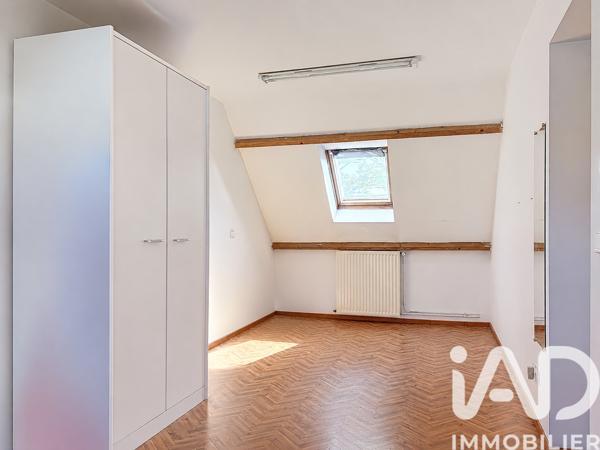 Maison à vendre 6 pièces 130 m² Saint-Rémy-lès-Chevreuse