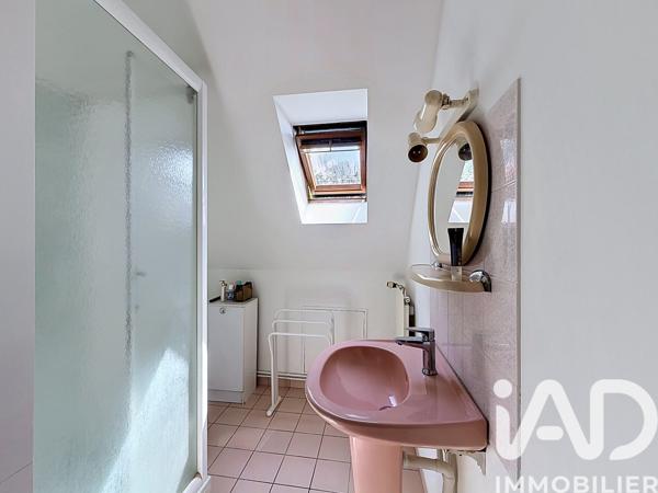 Maison à vendre 6 pièces 130 m² Saint-Rémy-lès-Chevreuse