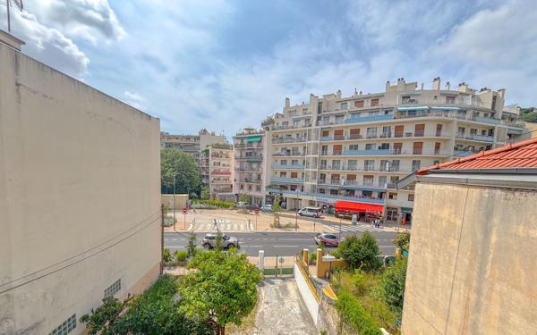 Appartement à vendre    3 pièces • 69,18 m2 Nice