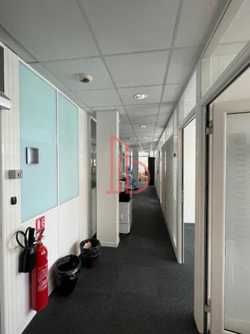 Bureau de 205 m² à louer à Bordeaux Ouest-Merignac