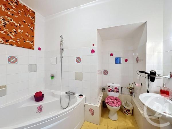 Appartement à vendre  8 pièces - 223 m 2   SALBRIS  - 41